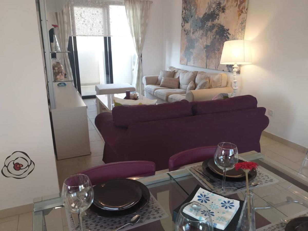 Horizon Luxury Apartment 4 Larnaca Bagian luar foto