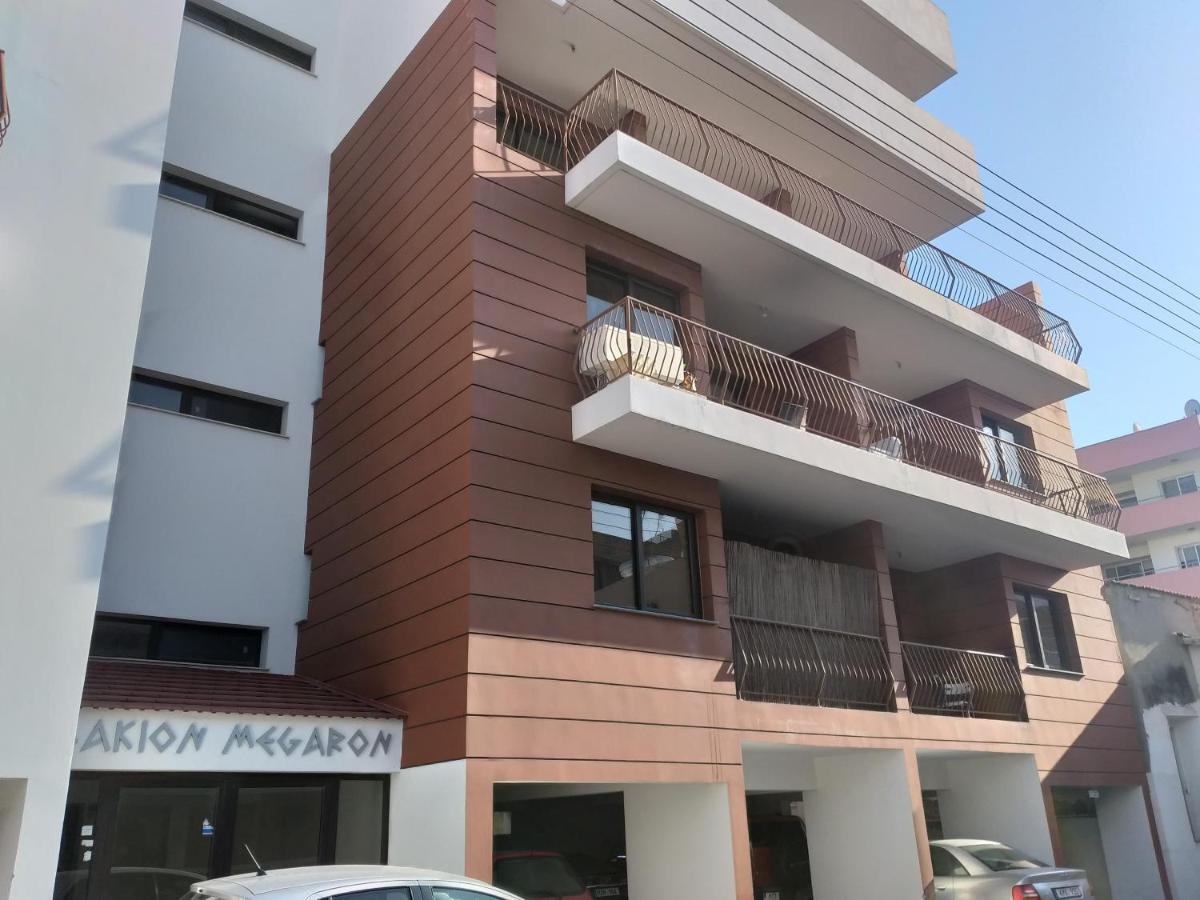 Horizon Luxury Apartment 4 Larnaca Bagian luar foto